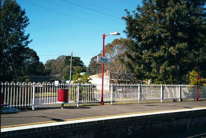 
The modern fencing, bin and signage which is typical of a refurbished
CityRail station.
