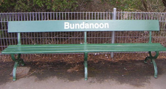 
A bench seat on the station.
