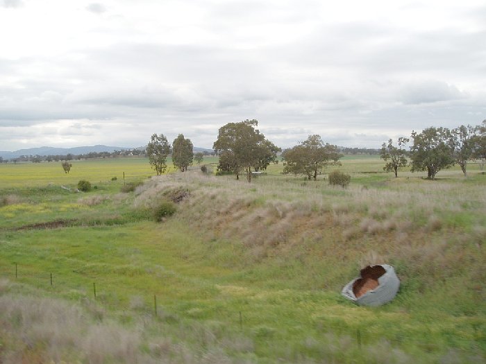 This is where the old Binnaway Line from the South end of Werris Creek Yard came around to meet the Gap Junction. Looking South from the Gap.