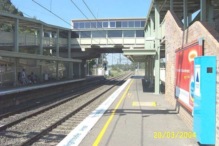 
The view looking towards the city along platform 2.
