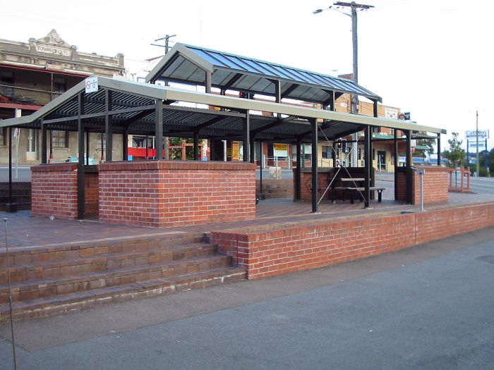 
The location of the one-time Wallsend Station near the end of the branch.
Note the Terminus Hotel in the background.
