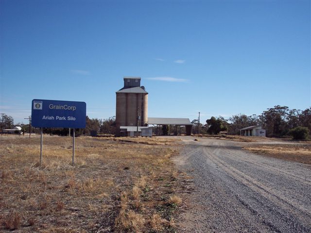 
The road approach to the GrainCorp silo.
