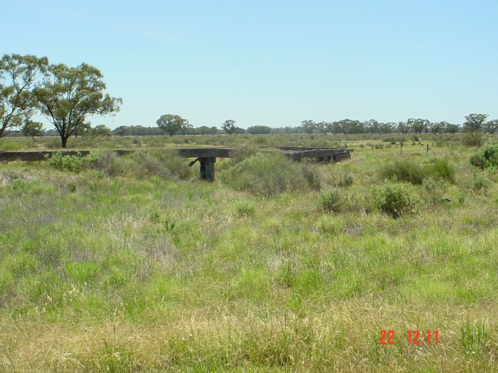 
A low bridge near the location of Ballbank.
