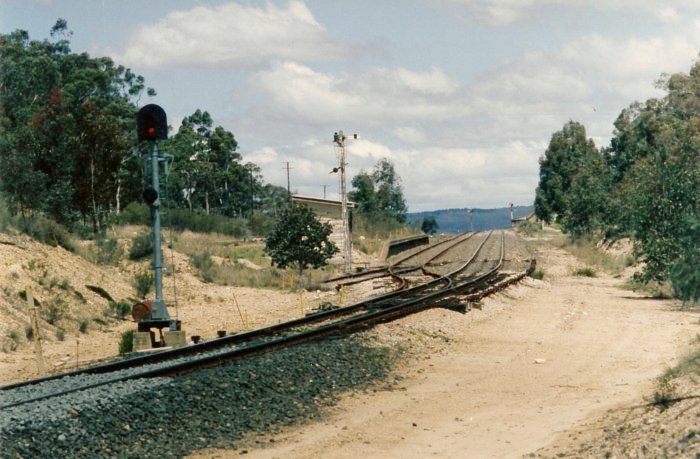 Ben Bullen loop from the Down end Looking toward the Up in November 1993. The loop was booked out at that time.
