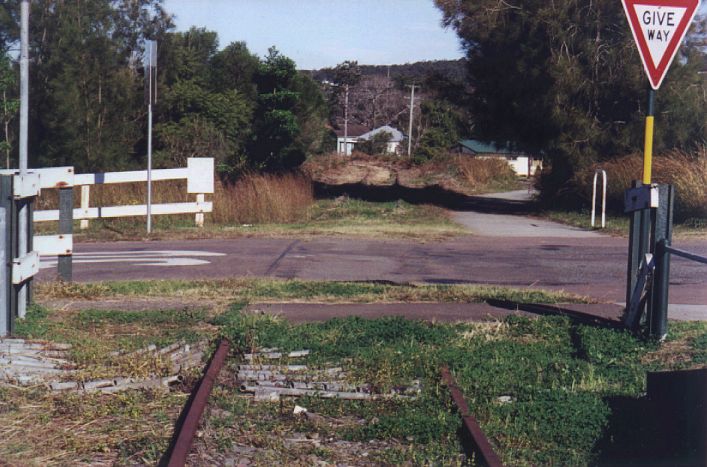 
The level crossing at the down end of the platform.
