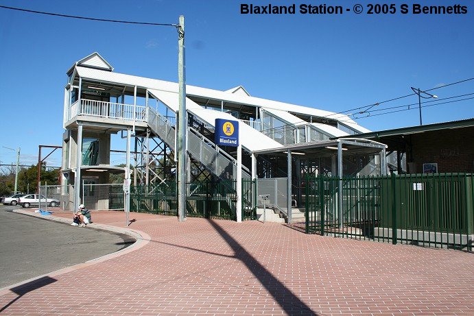 A photo showing the new lift to Wilson Way on the up side of Blaxland station. The stairs and footbridge have also had roofing installed.