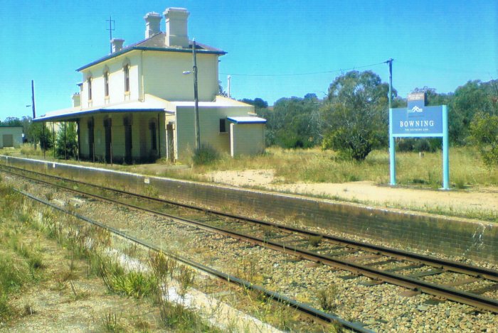 The view looking along the platform in the direction of Yass.