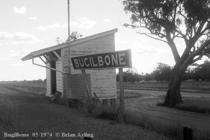 
Bugilbone station looking westward in May 1974. At the time of this photo
there was still an active goods siding opposite.
