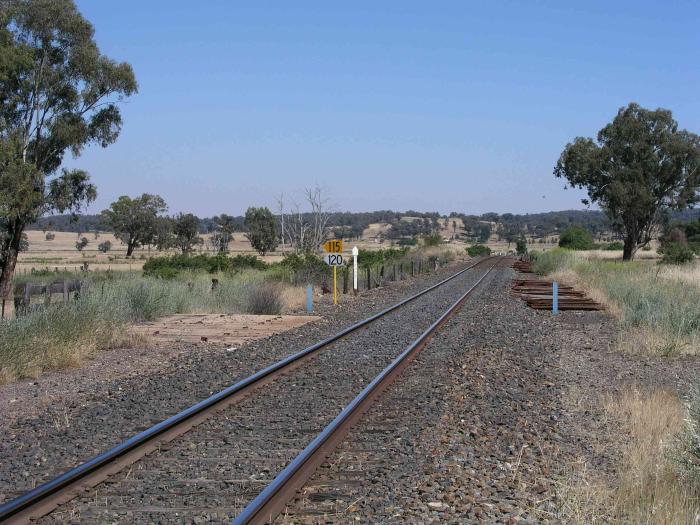 
The view looking down the line towards Parkes.
