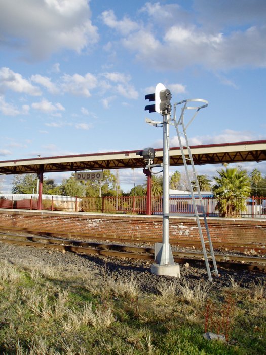 A colour light signal at the western end of the station.