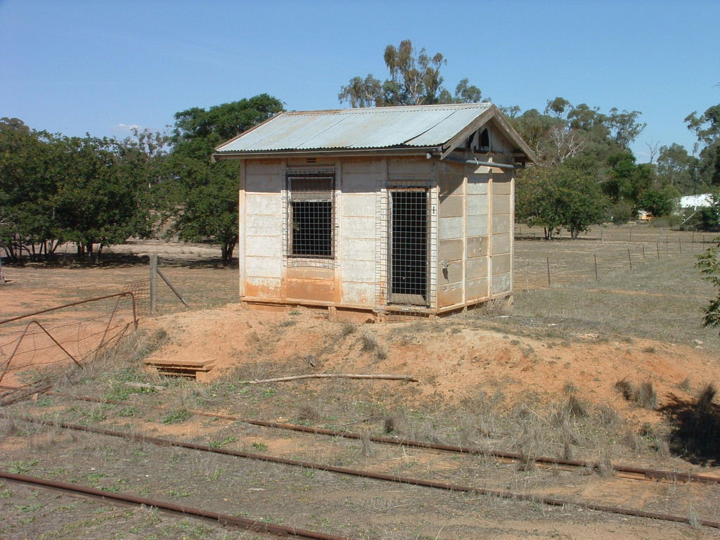
The remains of the station building.  The platform has been cut-away from the
line.
