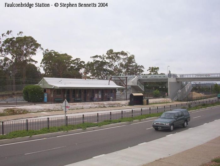 
The view looking across the Great Western Highway of the station and footbridge.