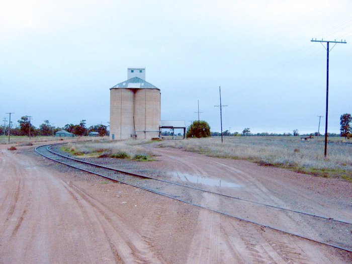 The silo loop and silo complex. The A frame is visible on the right; nothing else remains of the station.