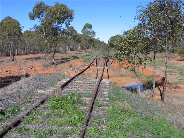 
The western line between Girilambone and coolabah. Damage done during the
floods of 1990 which closed the line.
