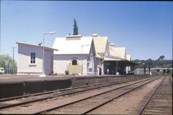 Glen Innes station before the renovations.