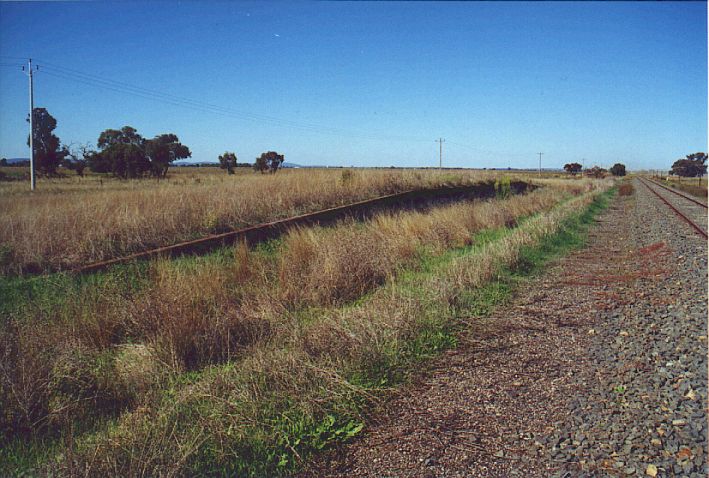 
Only a platform (no track) marks the location of Gogeldrie.
