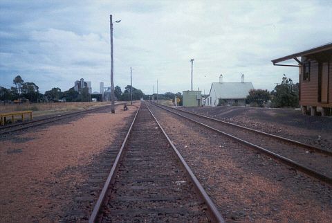 
The view from the yard, looking up the line towards Dunedoo.
