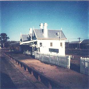 
Inverell station looking towards the terminus.

