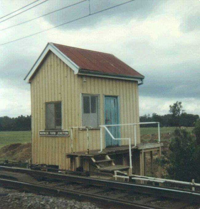 
The one-time Warwick Farm Junction Signal Box.  This sat on the down
side of the line, just before the down-side facing junction.
