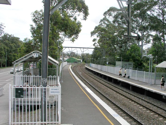 The view looking along the Up platform in the direction of Sydney.