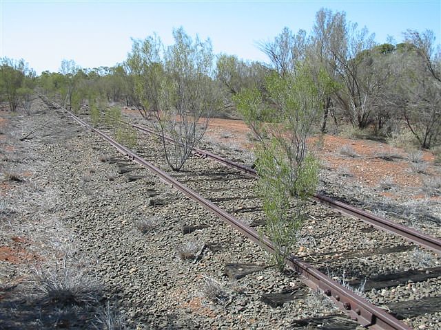 
The view of the line looking towards Bourke.
