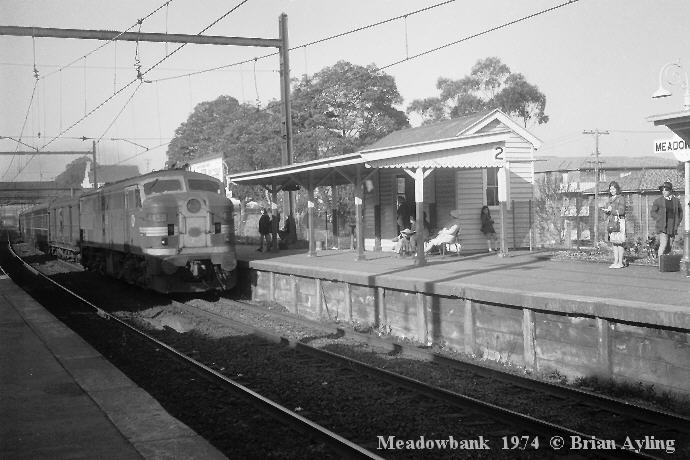 
The  waiting room on the down platform at Meadowbank in 1974.
