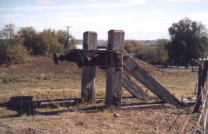 
This impressive buffer stop marks the end of the branch line from
Sandy Hollow.
