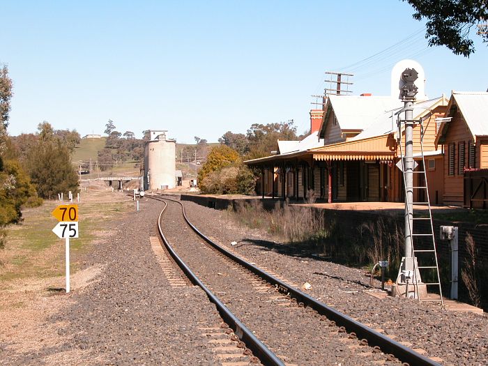 
The view looking along the station in the direction of Sydney.  Note that
the track has been slewed away from the platform.
