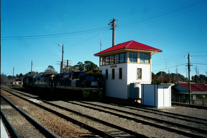 The elevated Signal Box with three 80 class locos, as seen from the up
platform.

