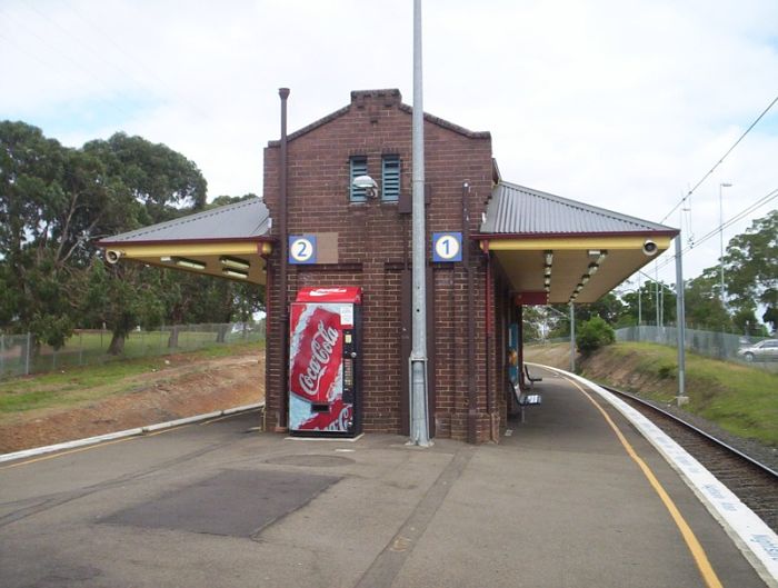 
The somewhat unusual brick station building, viewed from the city end
of the platform.
