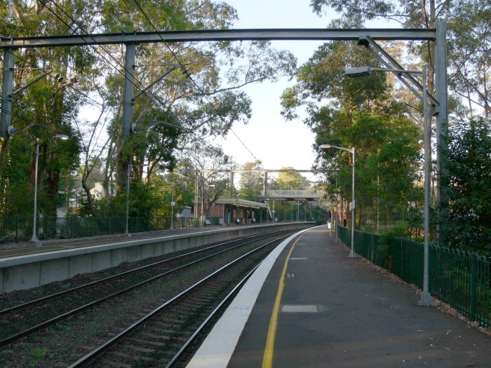 The view looking south along the platforms.