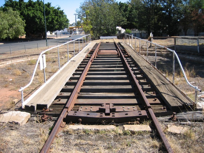 The still working turntable in the yard just north of Nyngan station.