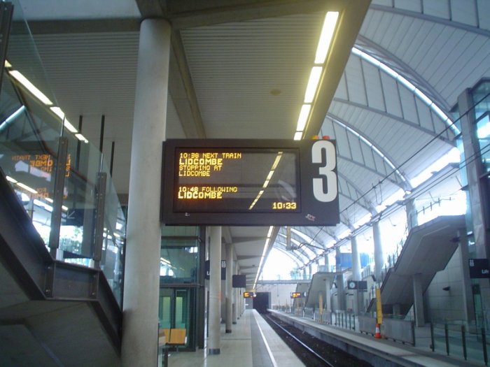 An electronic indicator on platform 3.