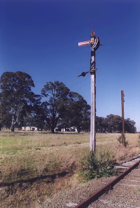 
Another signal post at Ropes Creek.
