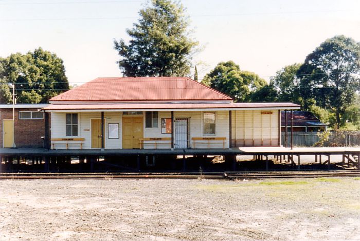 
A platform elevation of the now demolished and replaced Rydalmere Station
from the then goods yard.
