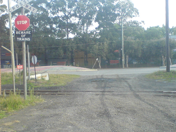 A level crossing near the Shell sidings.