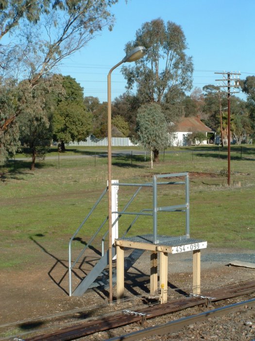 A small platform used for manual staff exchanging.