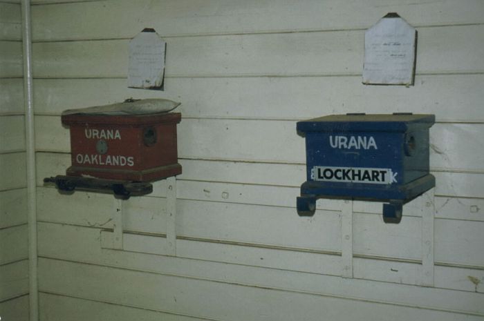 Urana was a staff exchange station in 1980.  Boree Creek has lost its
staff station status at this time, as evidenced by the new label.
