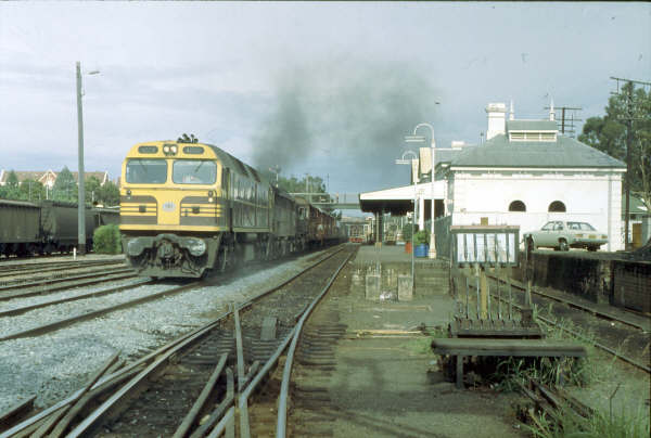 42217, 4438 & 48134 head north on a freight in 1980. Note the slip points on frame F have just been disconnected. Yard simplification had just started.