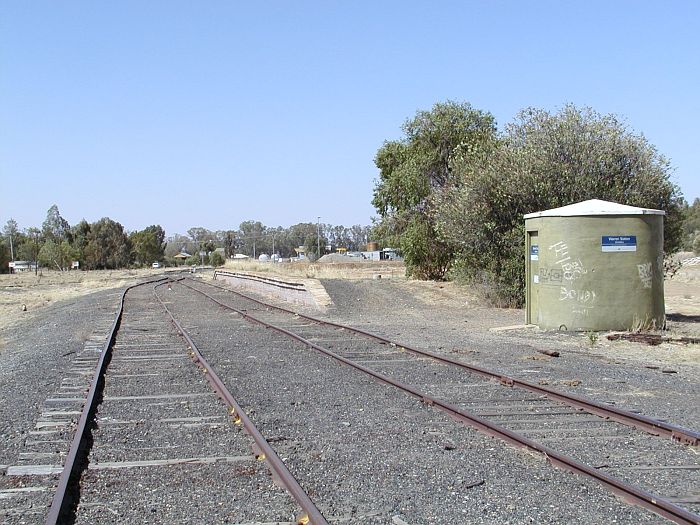 
The view of the platform and yard, looking towards the end of the line.  The
line on the far left is a leg of the turning triangle.
