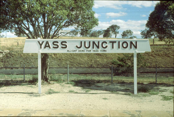 Old NSWGR English is shown on the Yass Junction sign in 1980 with the word "alight".